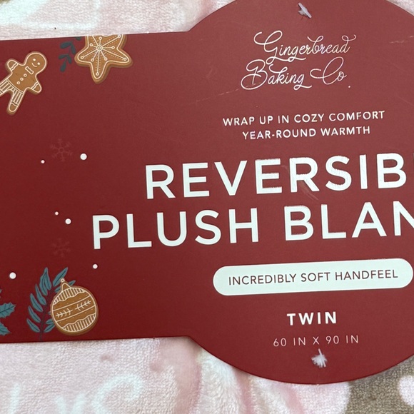 OH SNAP! Viral Gingerbread Blanket TWIN - Picture 3 of 3